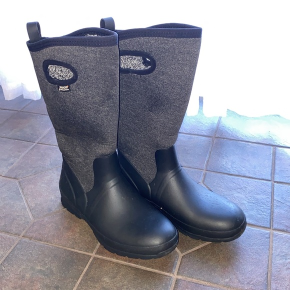 BOGS Waterproof Crandall Tall Boots - Picture 2 of 7